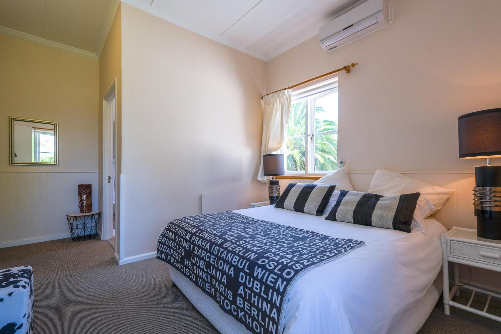 ג'ורג' Oude Berg Guesthouse - 10 Caledon Street חדר תמונה
