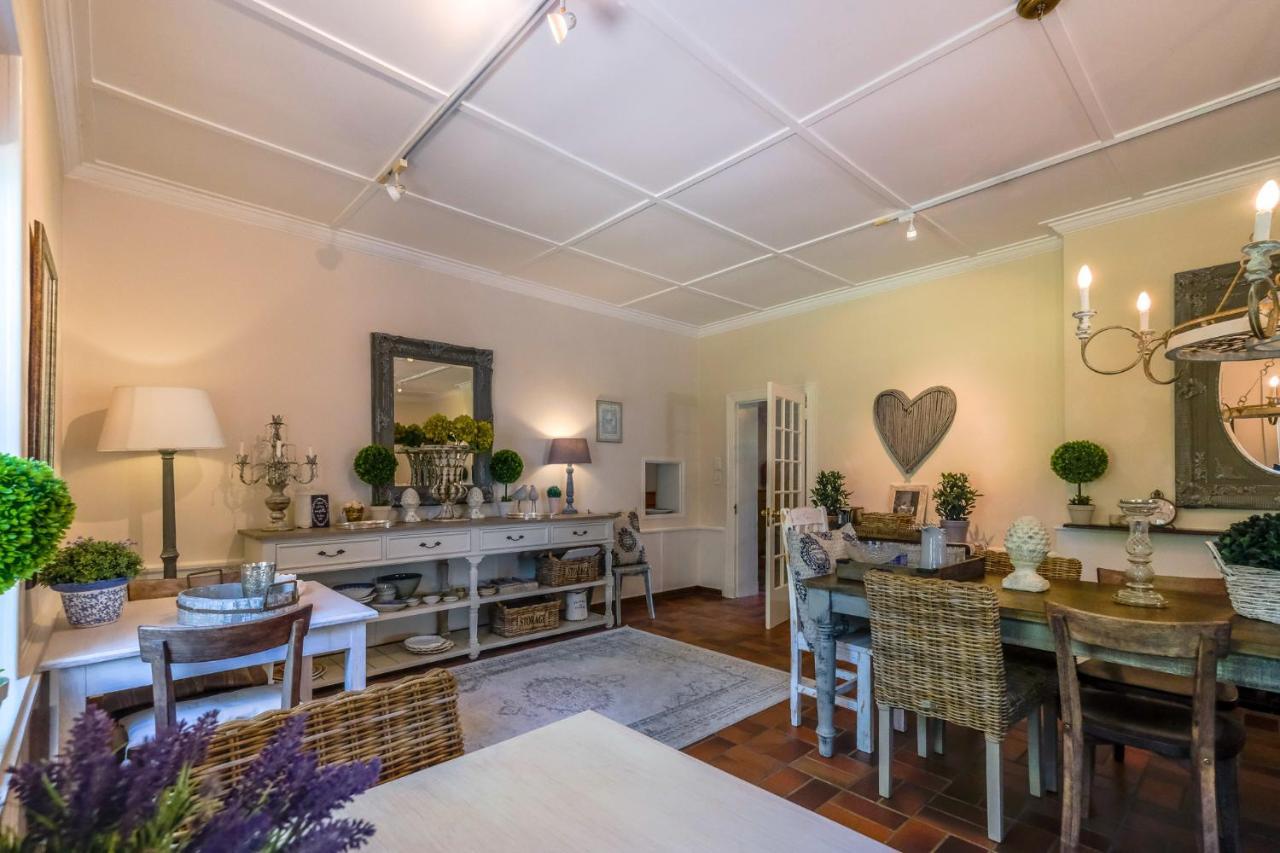 ג'ורג' Oude Berg Guesthouse - 10 Caledon Street מראה חיצוני תמונה