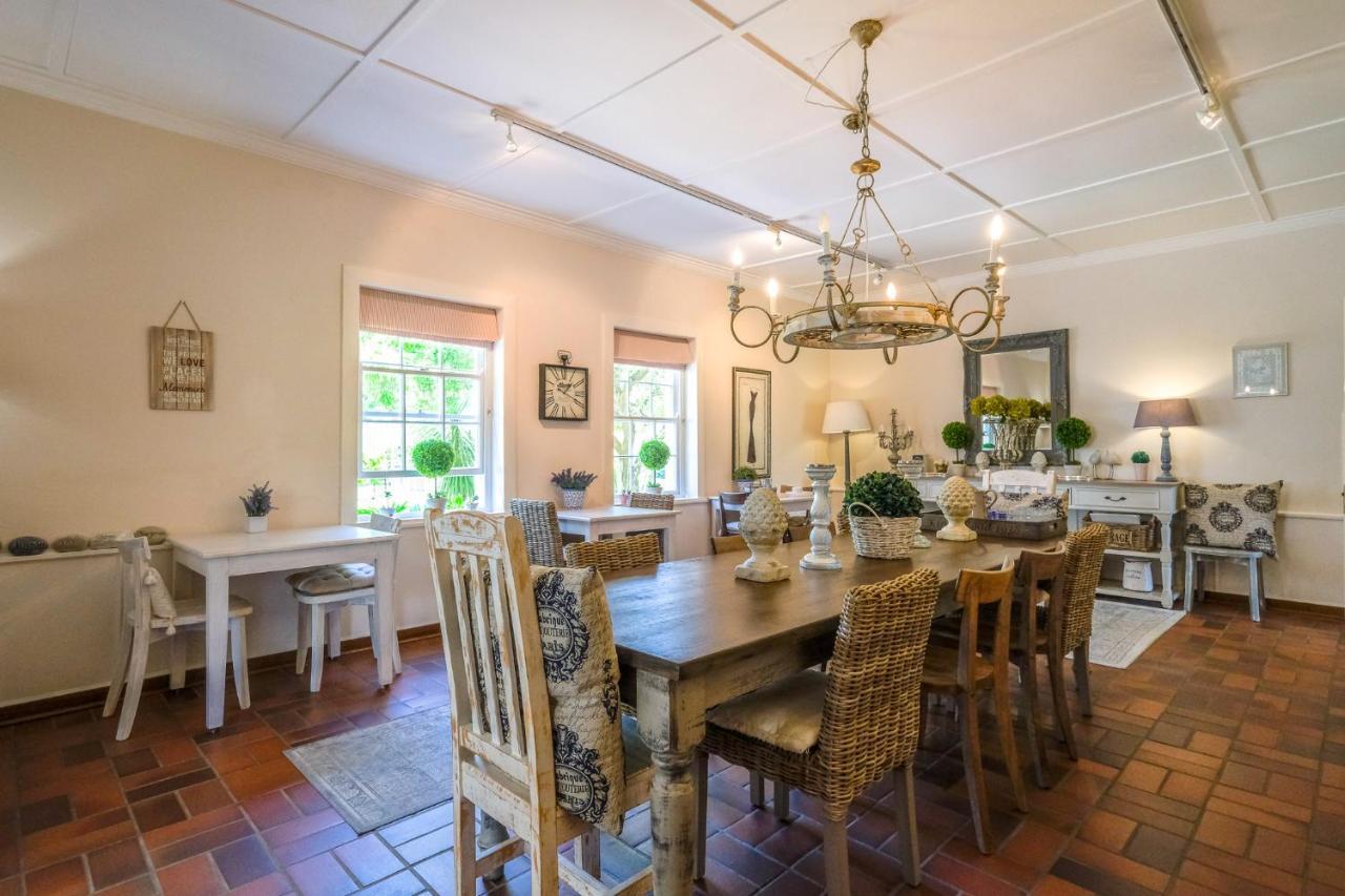 ג'ורג' Oude Berg Guesthouse - 10 Caledon Street מראה חיצוני תמונה
