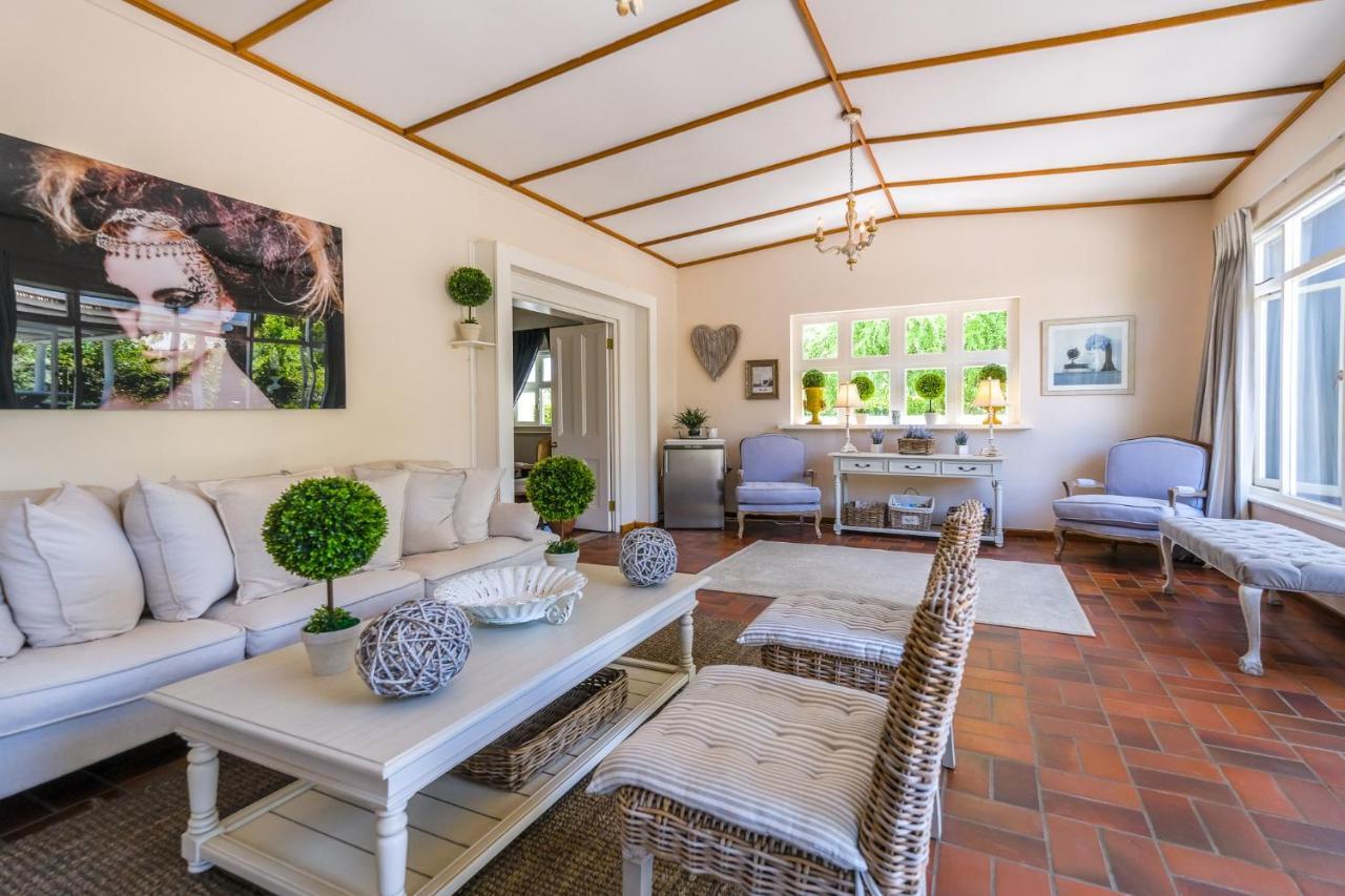 ג'ורג' Oude Berg Guesthouse - 10 Caledon Street מראה חיצוני תמונה