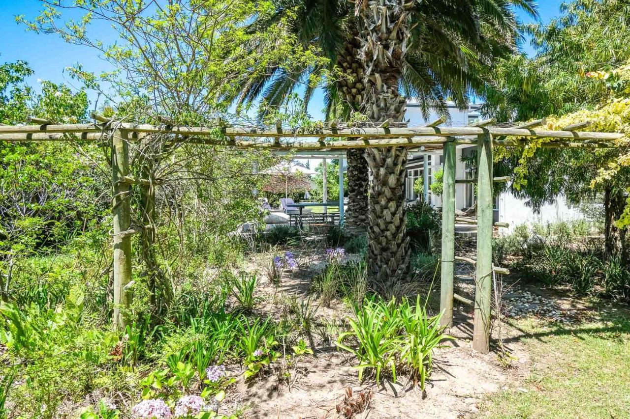 ג'ורג' Oude Berg Guesthouse - 10 Caledon Street מראה חיצוני תמונה